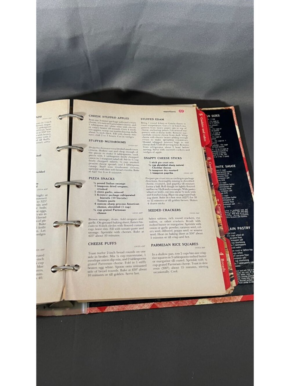 Vintage 1976 Better Homes And Gardens New Cook Book Red Plaid 5-Ring Binder - Picture 6 of 7